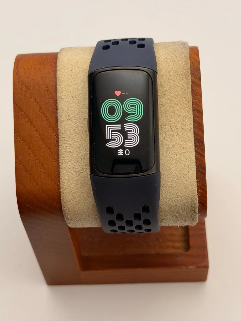 Fitbit Charge 6 ,Tested, Black, Charger Included, Smart Watch, Fitness Tracker